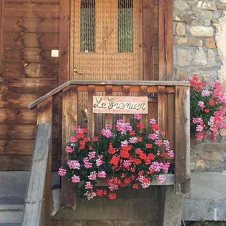 Le Grenier Chalet Venterol (Alpes-de-Haute-Provence)